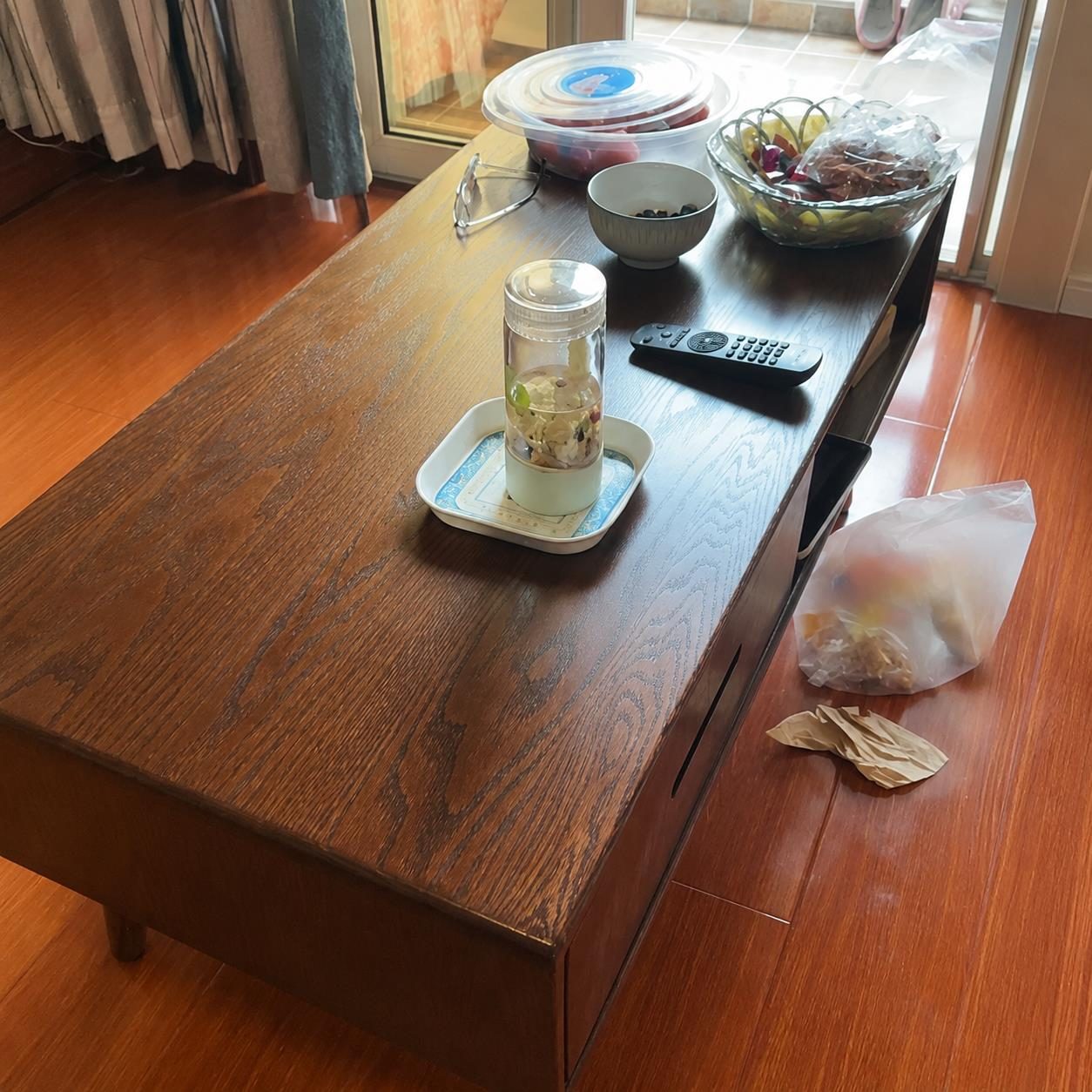 Bàn sofa gỗ Delwyn Nâu